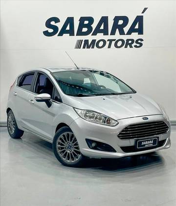 FORD FIESTA 1.6 TITANIUM HATCH 16V FLEX 4P POWERSHIFT FORD FIESTA 1.6 TITANIUM HATCH 16V FLEX 4P POWERSHIFT